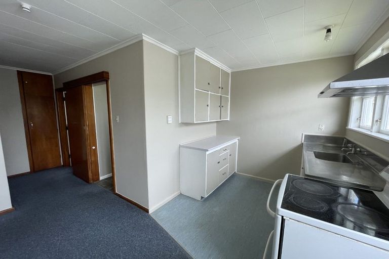 Photo of property in 443b Dalcross Street, Mayfair, Hastings, 4122