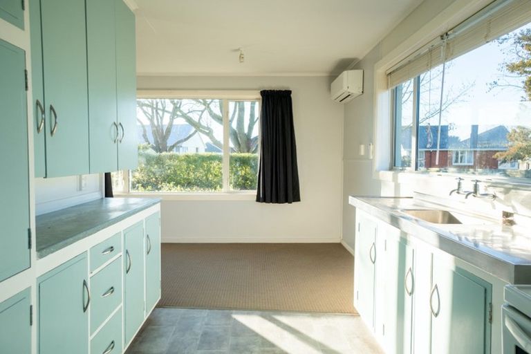 Photo of property in 11 Vicki Street, Sockburn, Christchurch, 8042