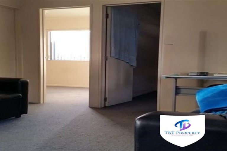 Photo of property in 130 Tennessee Avenue, Mangere East, Auckland, 2024