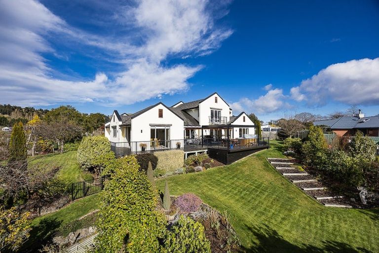 Photo of property in 17 Orchard Grove, East Taieri, Mosgiel, 9024