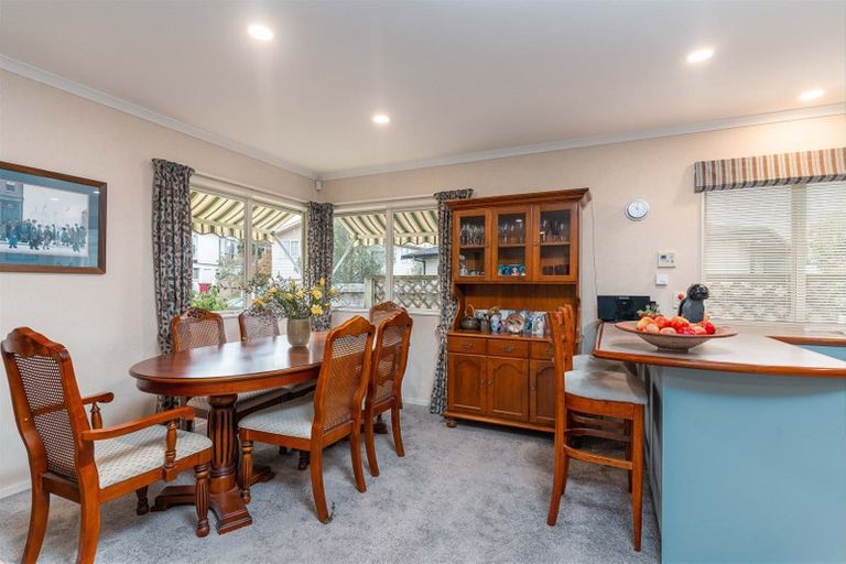 Photo of property in 12 Rewa Place, Lansdowne, Masterton, 5810