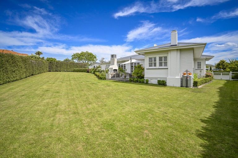 Photo of property in 9 Rakau Street, Havelock North, 4130