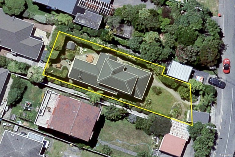 Photo of property in 109 Seatoun Heights Road, Seatoun, Wellington, 6022