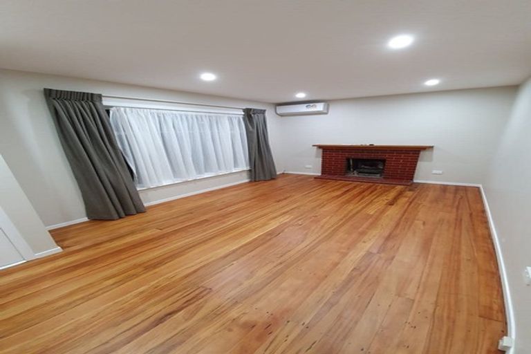 Photo of property in 6 Aotea Road, Glen Eden, Auckland, 0602