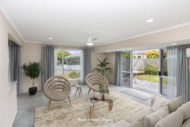 Photo of property in 4 Sonia Place, Casebrook, Christchurch, 8051