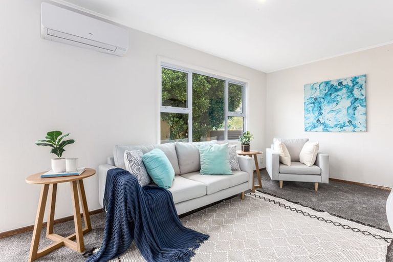 Photo of property in 25 Bell Street, Tawa, Wellington, 5028