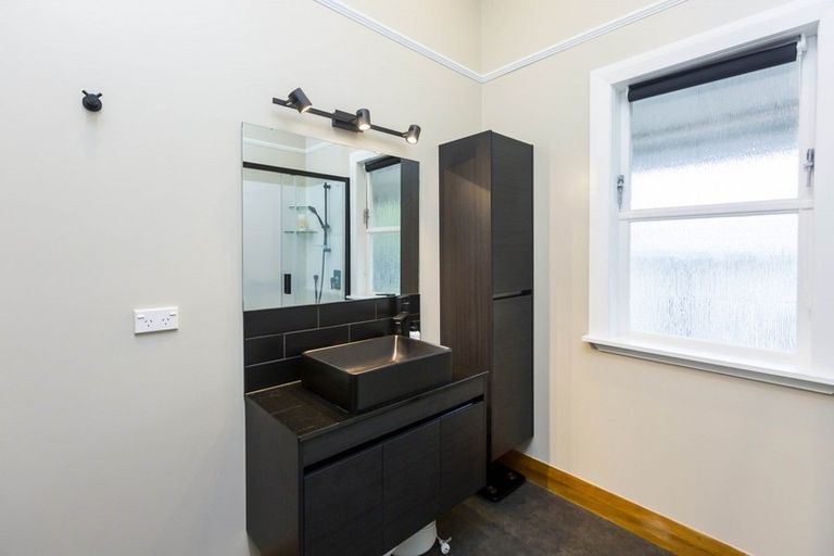 Photo of property in 30 Granville Street, Silverstream, Upper Hutt, 5019