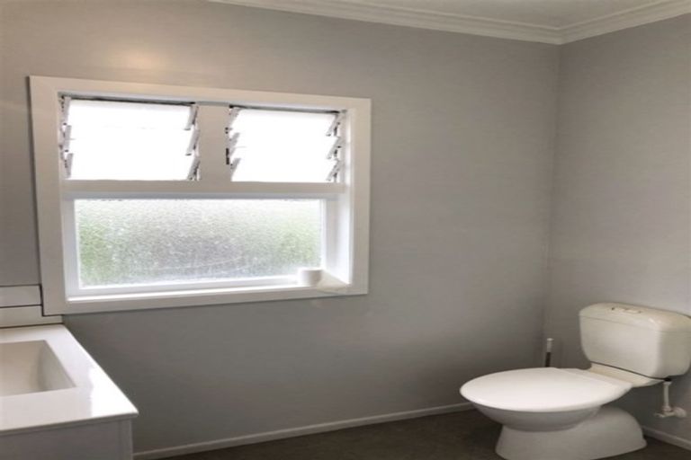 Photo of property in 11 East Street, Pukekohe, 2120