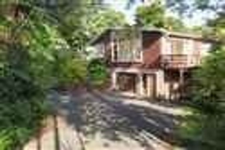 Photo of property in 809 Beach Road, Browns Bay, Auckland, 0630