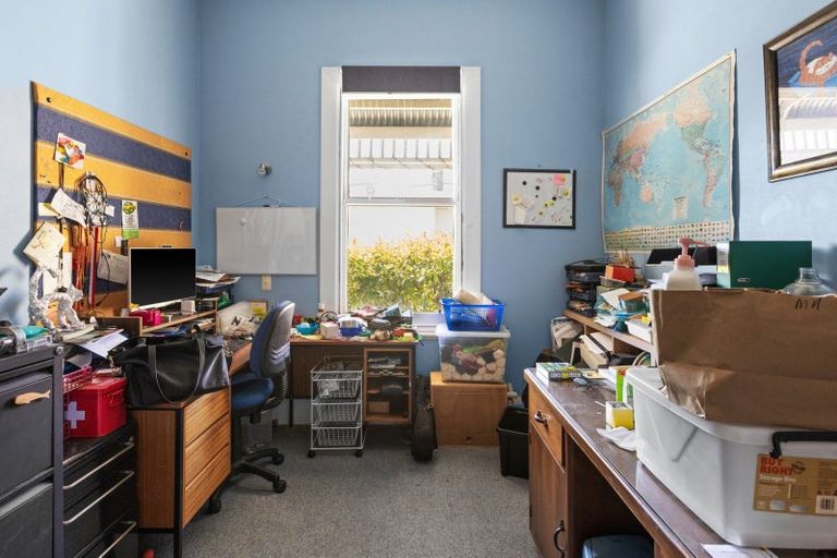 Photo of property in 24 Latham Street, Napier South, Napier, 4110