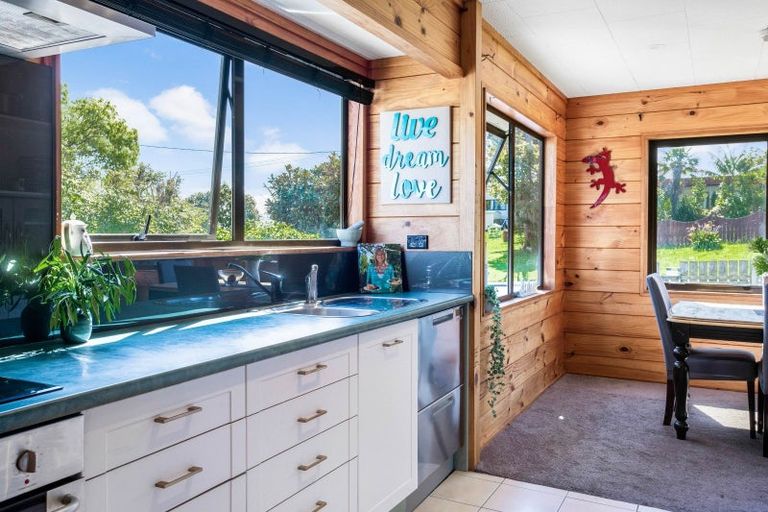 Photo of property in 31a Brandon Road, Manly, Whangaparaoa, 0930