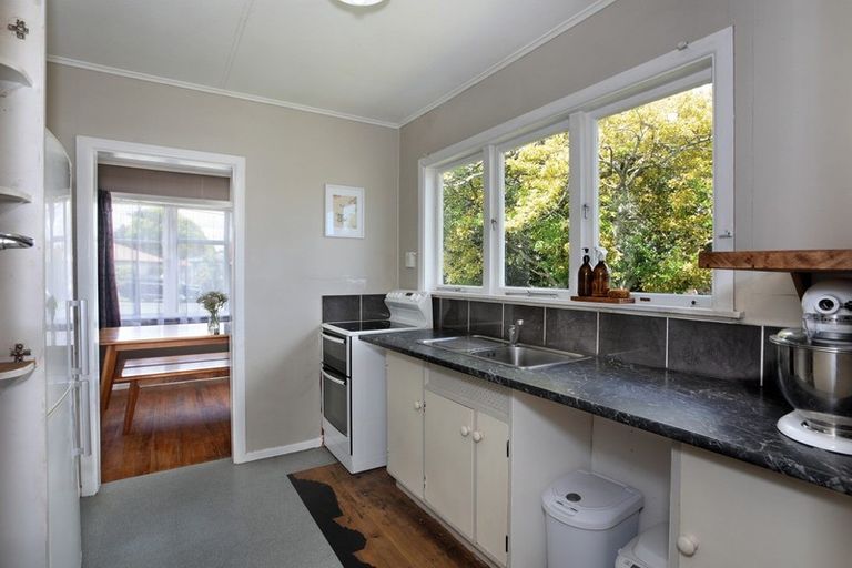 Photo of property in 24 Churchill Avenue, Feilding, 4702