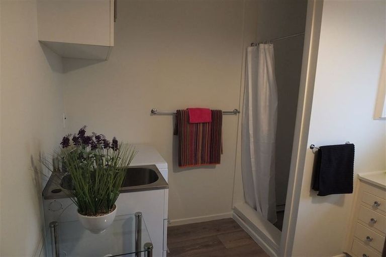 Photo of property in 2/4 Molesworth Place, Somerfield, Christchurch, 8024