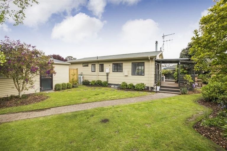 Photo of property in 3a Puriri Terrace, Roslyn, Palmerston North, 4414