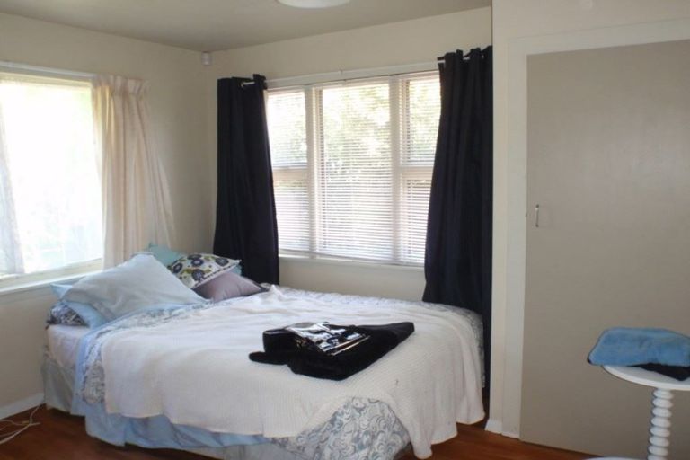 Photo of property in 294 Opawa Road, Hillsborough, Christchurch, 8022