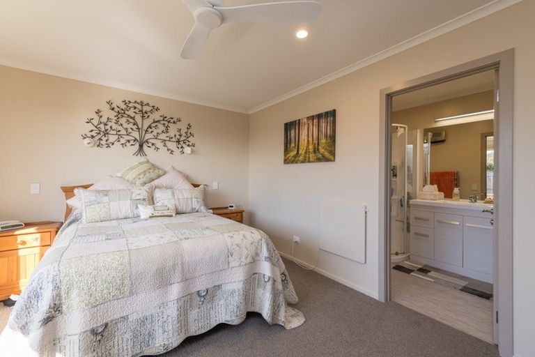 Photo of property in 3 Childs Way, Richmond, 7020