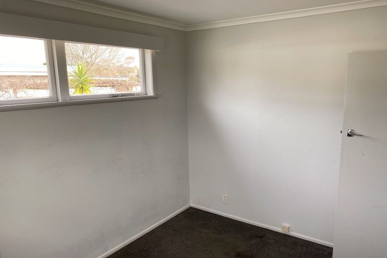 Photo of property in 73 Sylvia Road, Hillcrest, Auckland, 0627