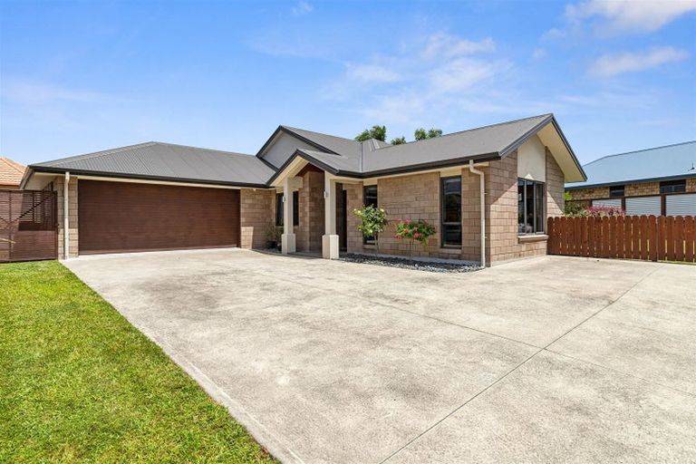 Photo of property in 3 Sequoia Place, Morrinsville, 3300