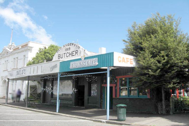 Photo of property in 104 Seddon Street, Raetihi, 4632