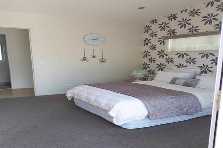 Photo of property in 8a Wairere Road, Torbay, Auckland, 0630