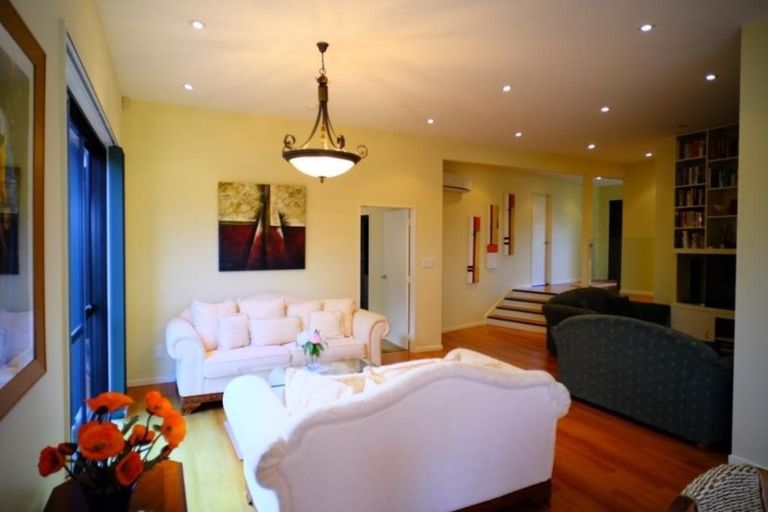 Photo of property in 16 Port Lane, Whitby, Porirua, 5024