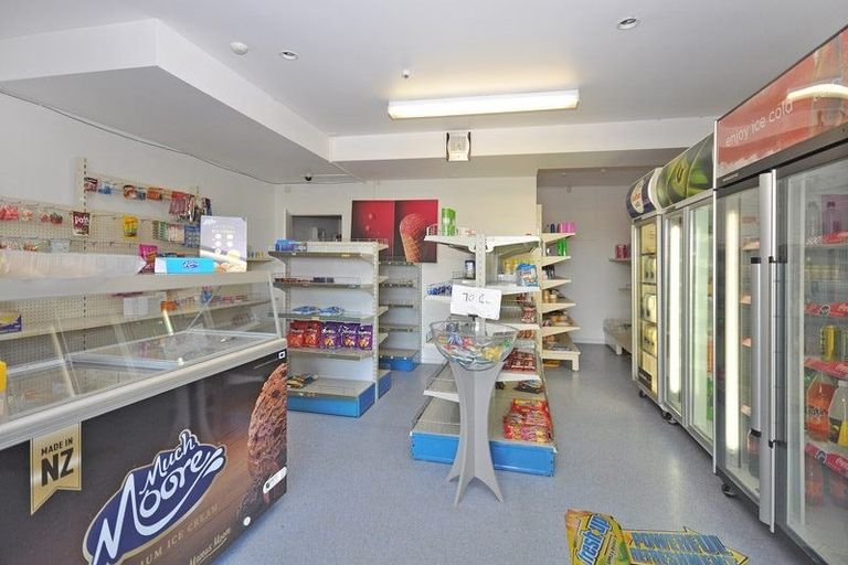 Photo of property in 1/63 Kestev Drive, Flat Bush, Auckland, 2016