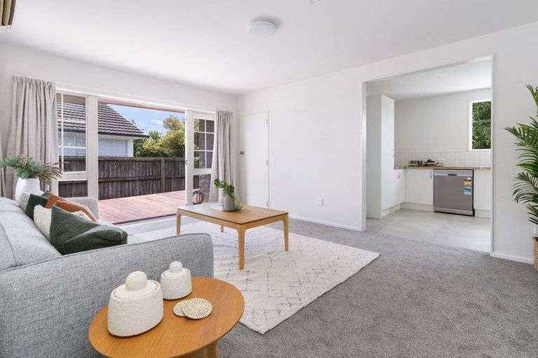 Photo of property in 22 Besant Place, Avondale, Christchurch, 8061