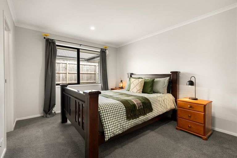 Photo of property in 15 Pipi Crescent, Tuakau, 2121