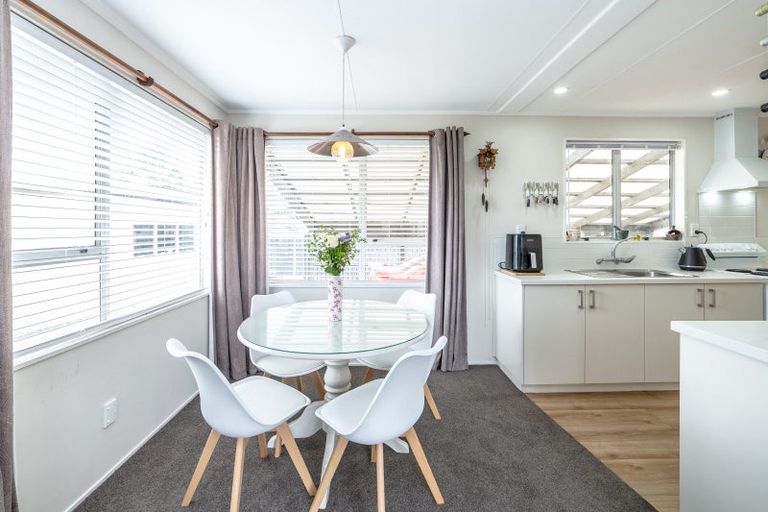 Photo of property in 22 Stout Street, Masterton, 5810