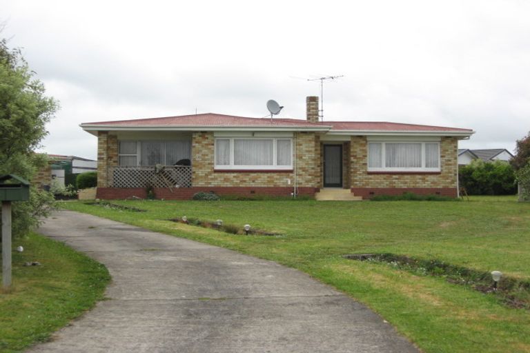 Photo of property in 16 Coronation Avenue, Pukekohe, 2120