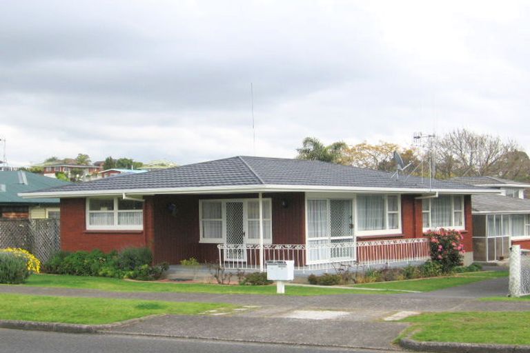 Photo of property in 5 Goods Road, Otumoetai, Tauranga, 3110