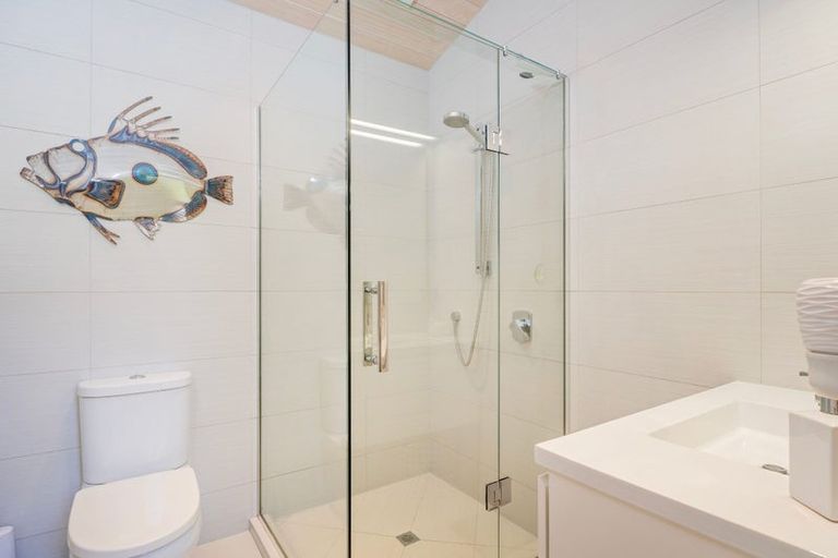 Photo of property in 112 Marram Place, Matarangi, Whitianga, 3592