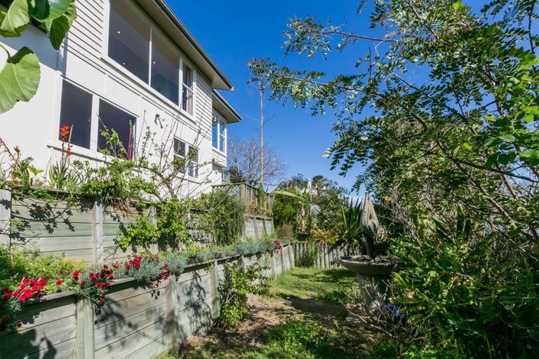 Photo of property in 17a Lincoln Road, Bluff Hill, Napier, 4110