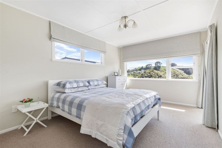 Photo of property in 3 Jay Street, Paparangi, Wellington, 6037