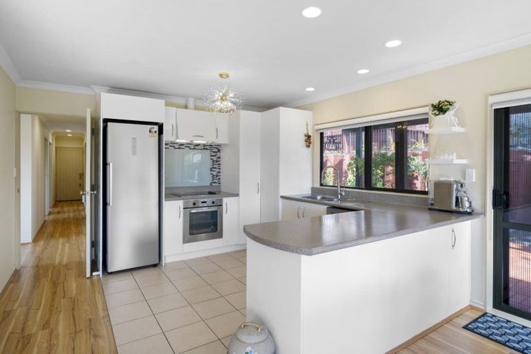 Photo of property in 68 Buxton Place, Ohauiti, Tauranga, 3112