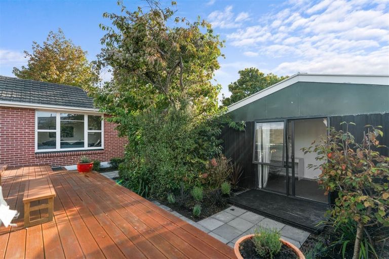 Photo of property in 68 Grahams Road, Burnside, Christchurch, 8041