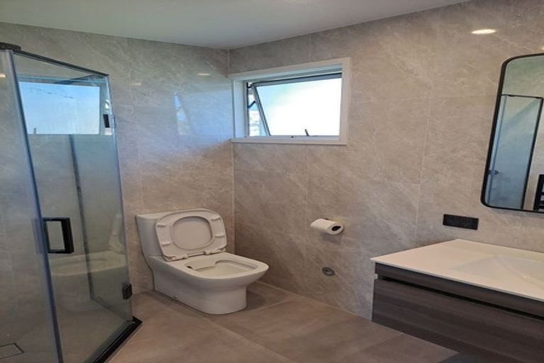 Photo of property in 170 Ransom Smyth Drive, Goodwood Heights, Auckland, 2105