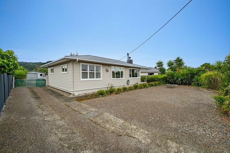 Photo of property in 195 Whitby Road, Wakefield, 7025