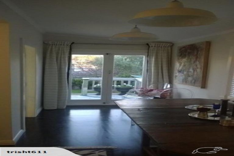 Photo of property in 9 Herald Terrace, Berhampore, Wellington, 6023