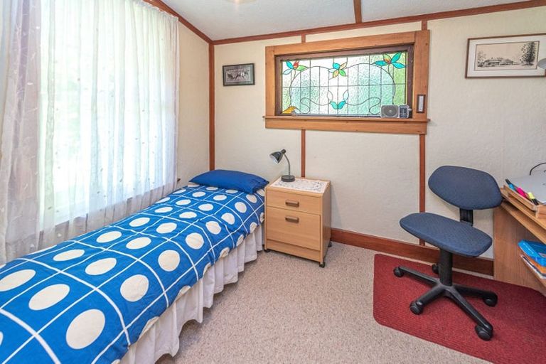 Photo of property in 110 Weraroa Road, Waverley, 4510