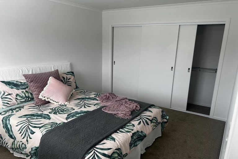 Photo of property in 6 Breakwater Way, Whitby, Porirua, 5024