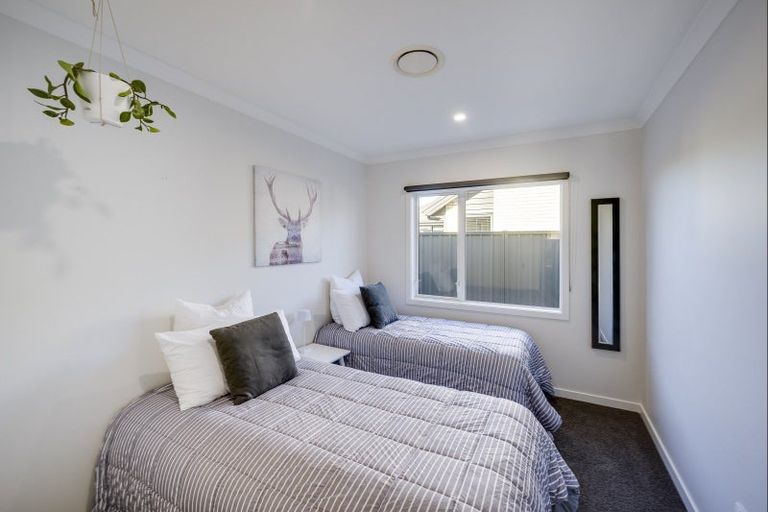 Photo of property in 54 Eriksen Road, Te Awa, Napier, 4110