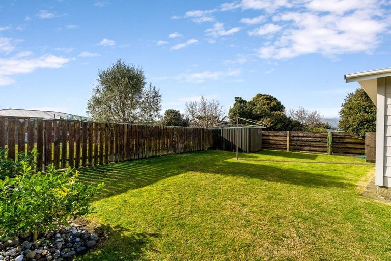 Photo of property in 6 Yates Street, Otaki Beach, Otaki, 5512