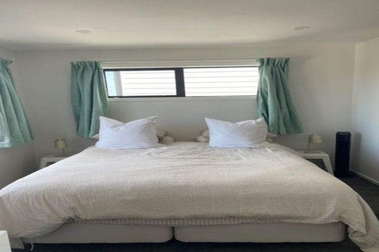 Photo of property in 39b Exminster Street, Blockhouse Bay, Auckland, 0600