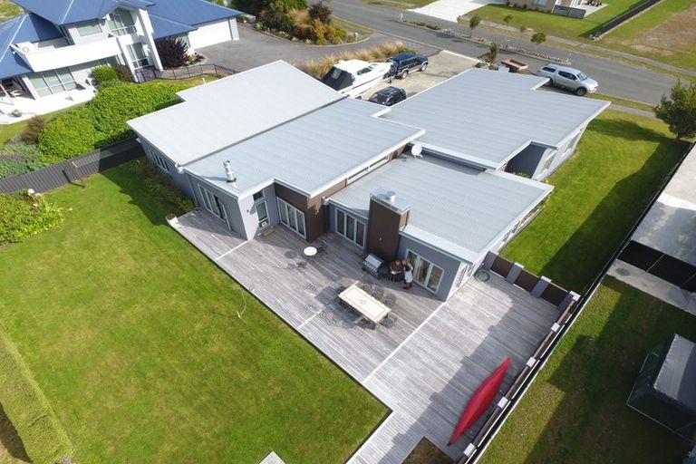 Photo of property in 24 Acheron Way, Te Anau, 9600