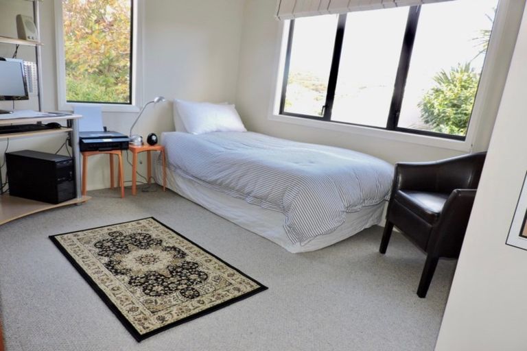 Photo of property in 58a Joseph Banks Drive, Whitby, Porirua, 5024