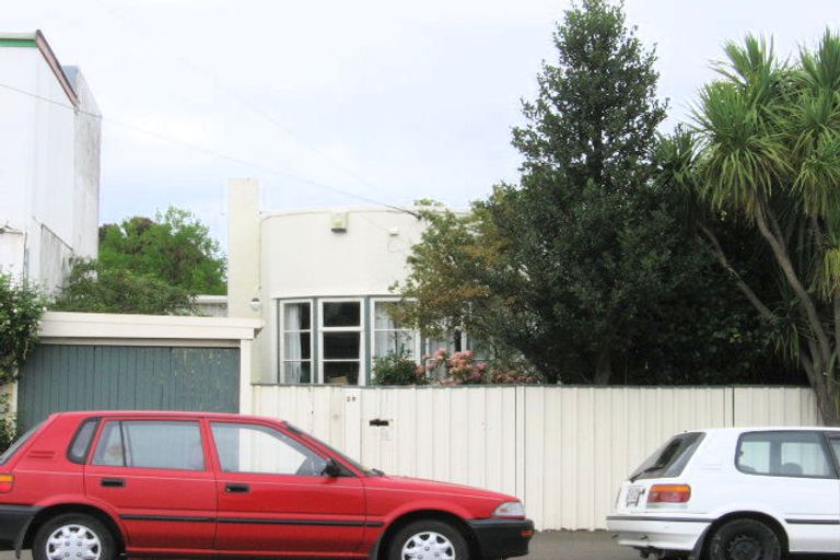 Photo of property in 29 Luxford Street, Berhampore, Wellington, 6023