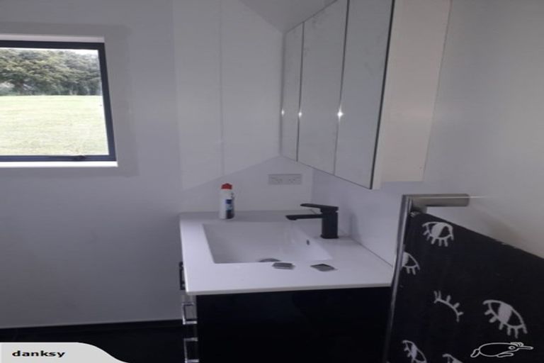 Photo of property in 17 Oruawharo Road, Topuni, Wellsford, 0975