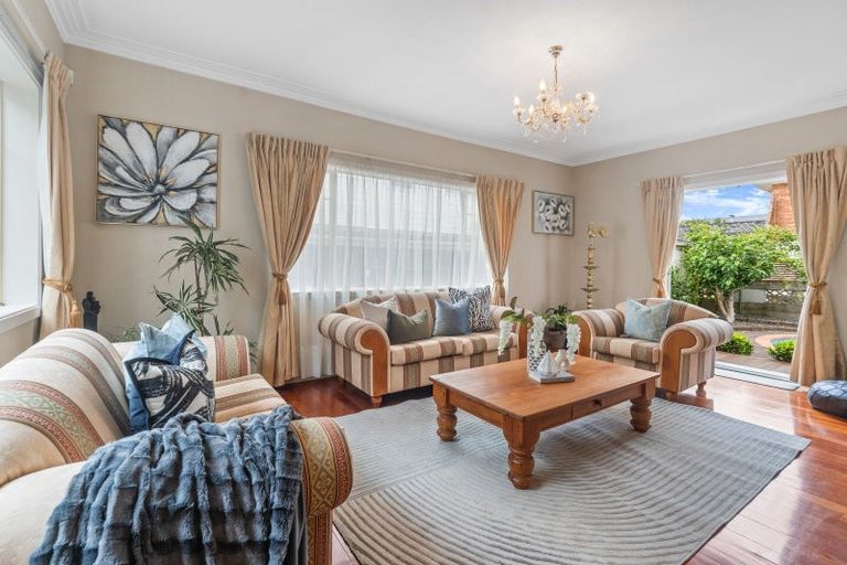 Photo of property in 91 St Vincent Avenue, Remuera, Auckland, 1050