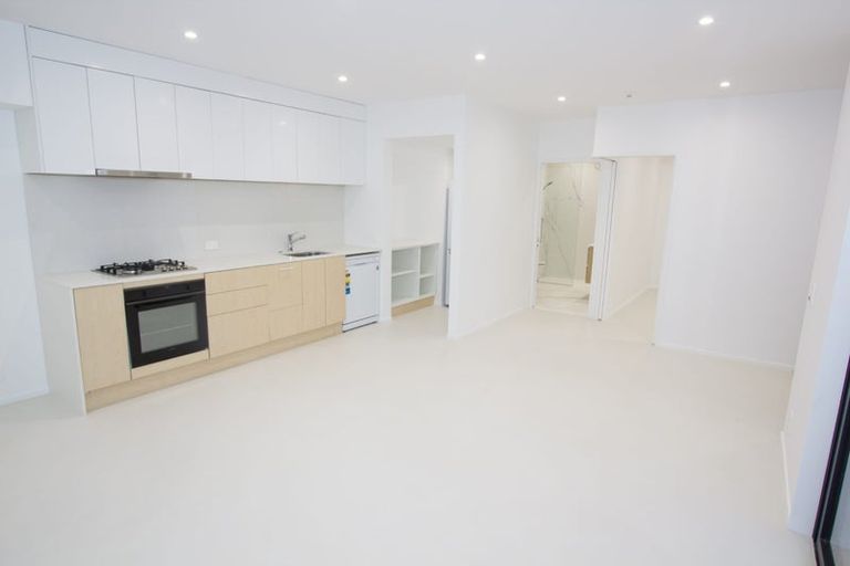 Photo of property in 13 Happeace Lane, Titirangi, Auckland, 0604